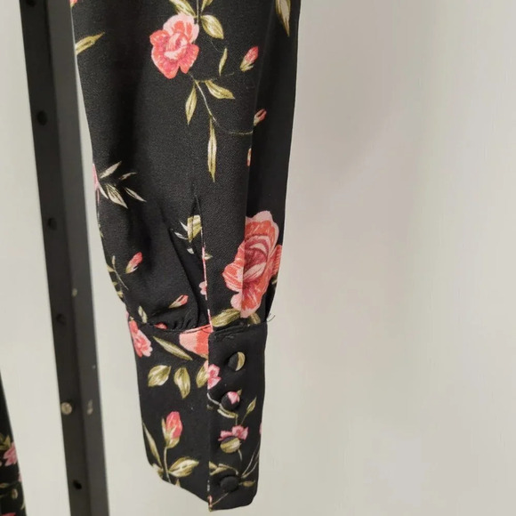 Dynamite Tie Waist Tunic Top - Picture 7 of 7